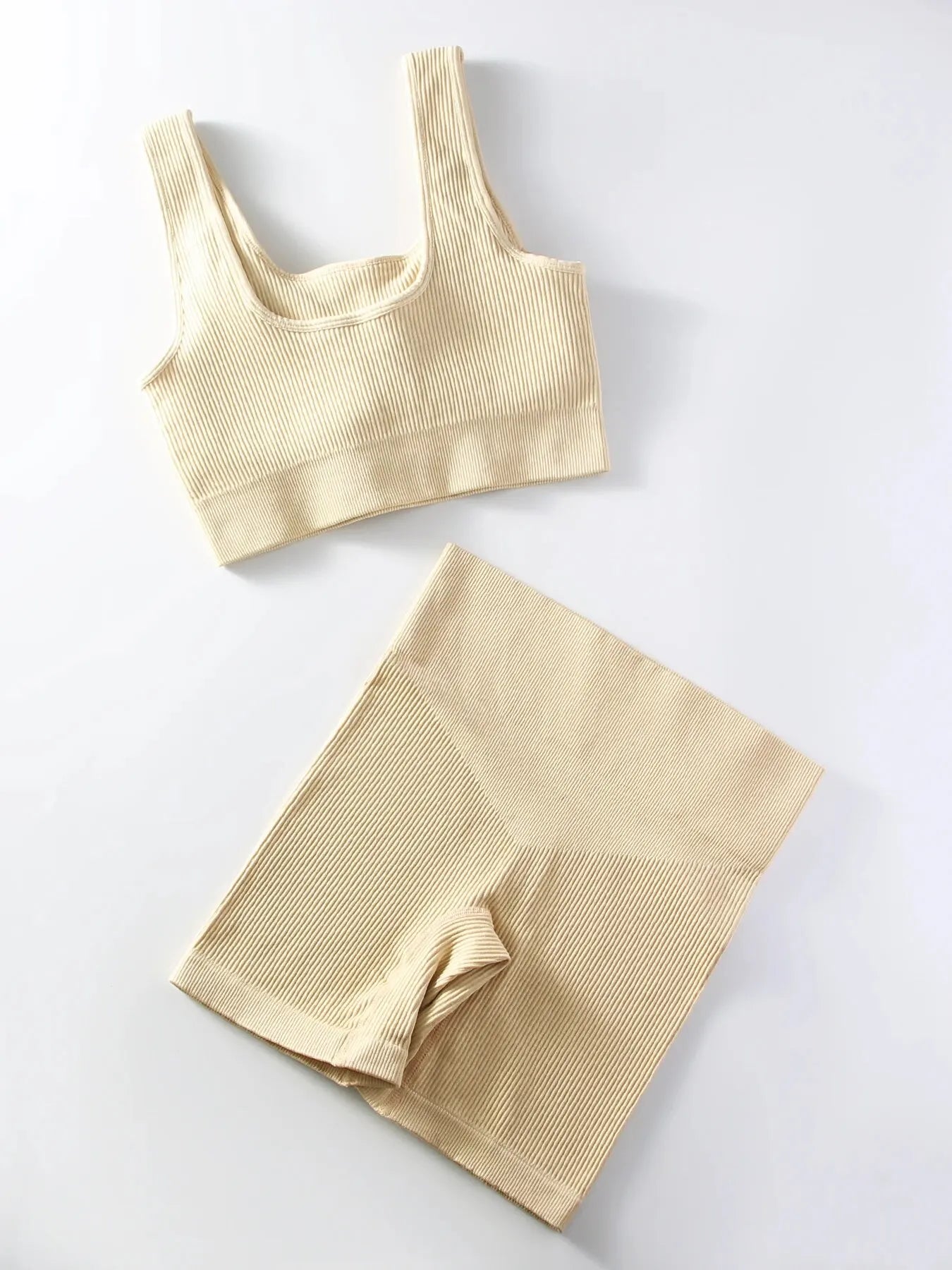 Sleeveless Halter Bra And High-Waisted Running Shorts